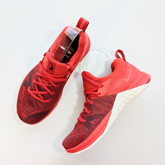 nike metcon flyknit 3 red